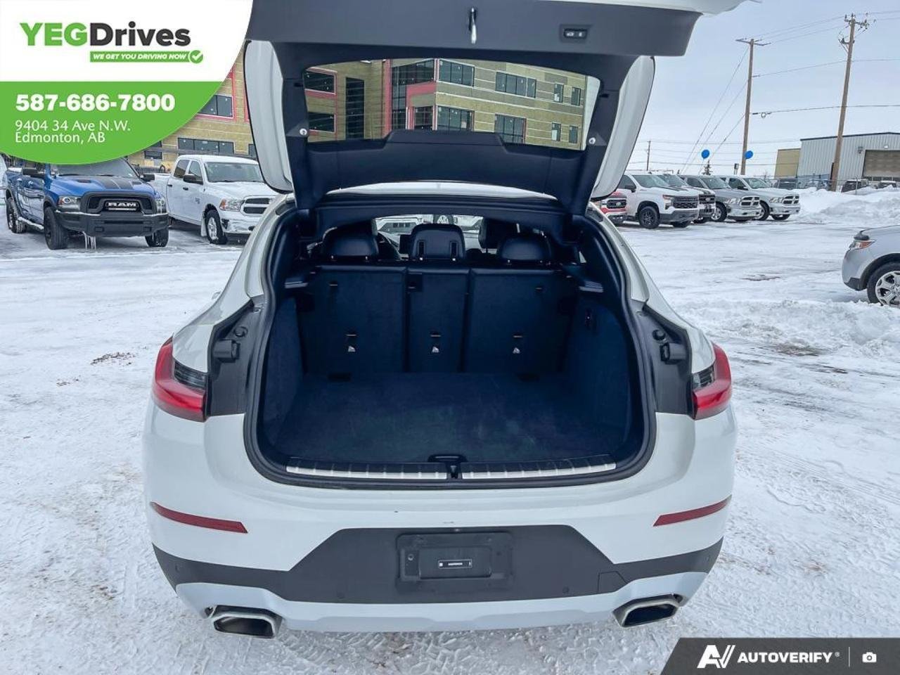 2025 BMW X4 XDRIVE30I-11