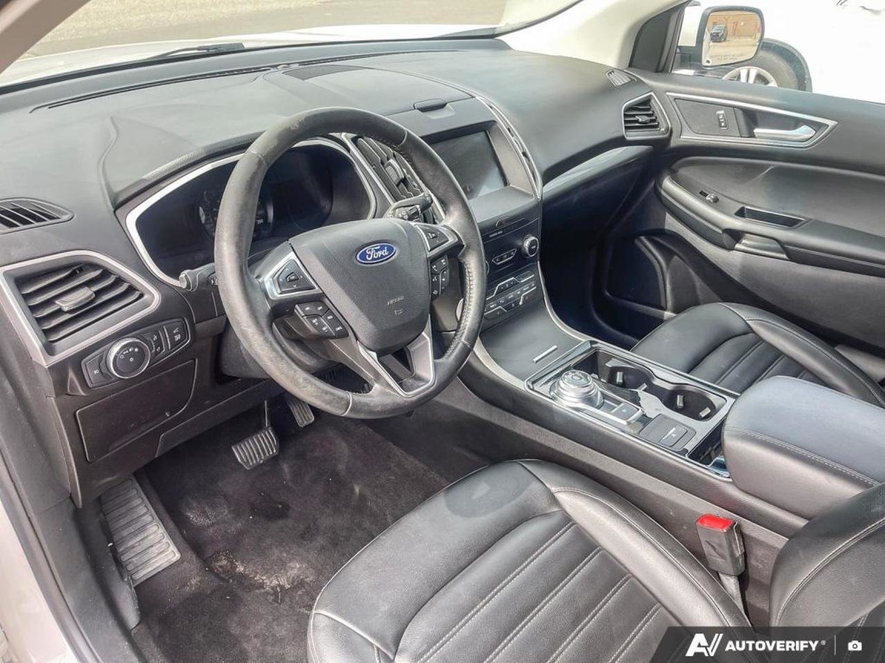 2019 Ford EDGE SEL-12