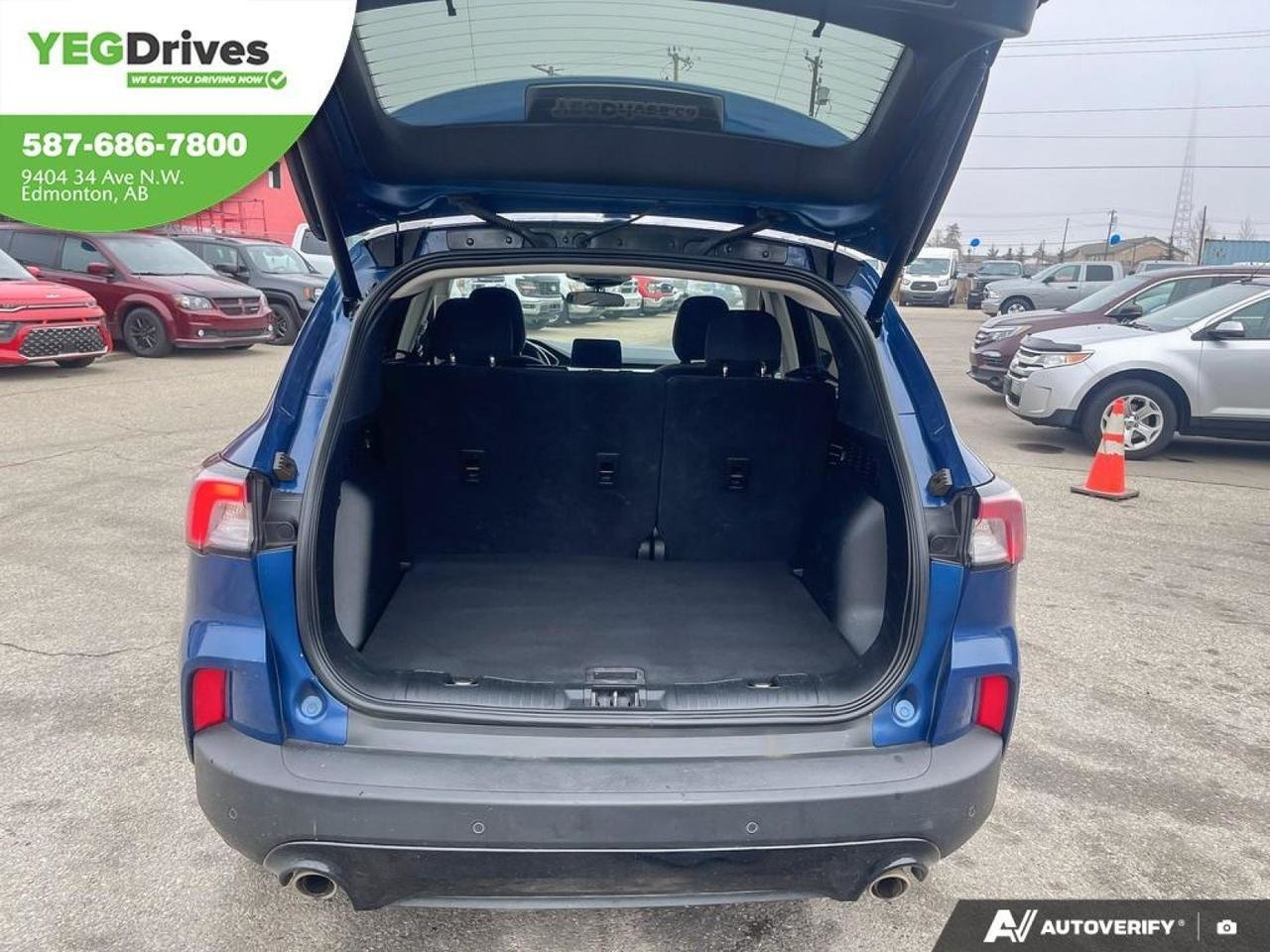 2022 Ford Escape SE-11