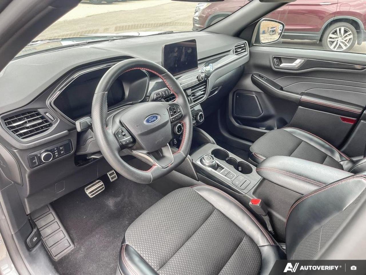 2024 Ford ESCAPE ST-LINE-12