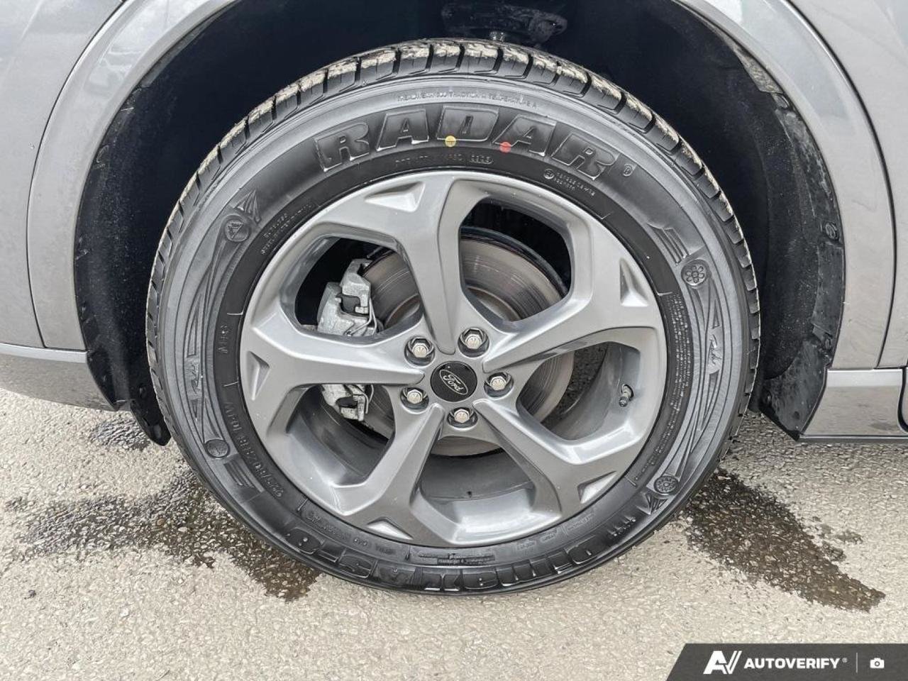 2024 Ford ESCAPE ST-LINE-5
