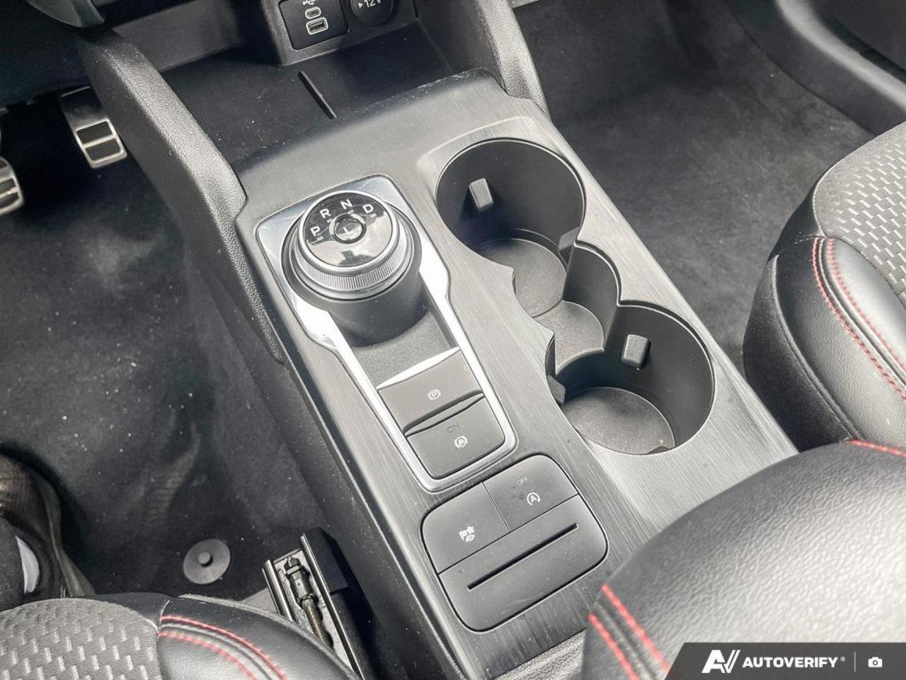 2024 Ford ESCAPE ST-LINE-17
