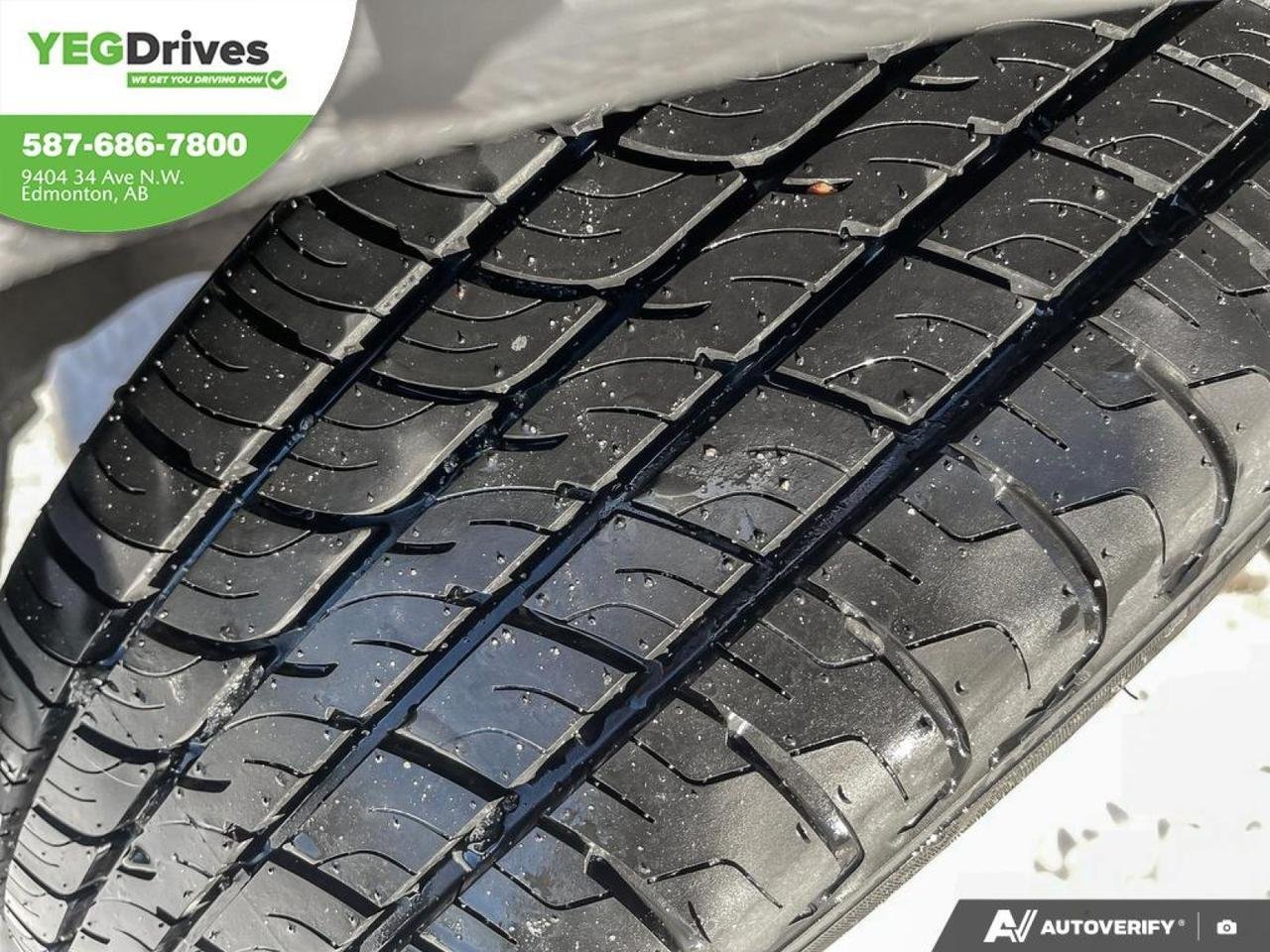 2024 Ford ESCAPE ST-LINE-6