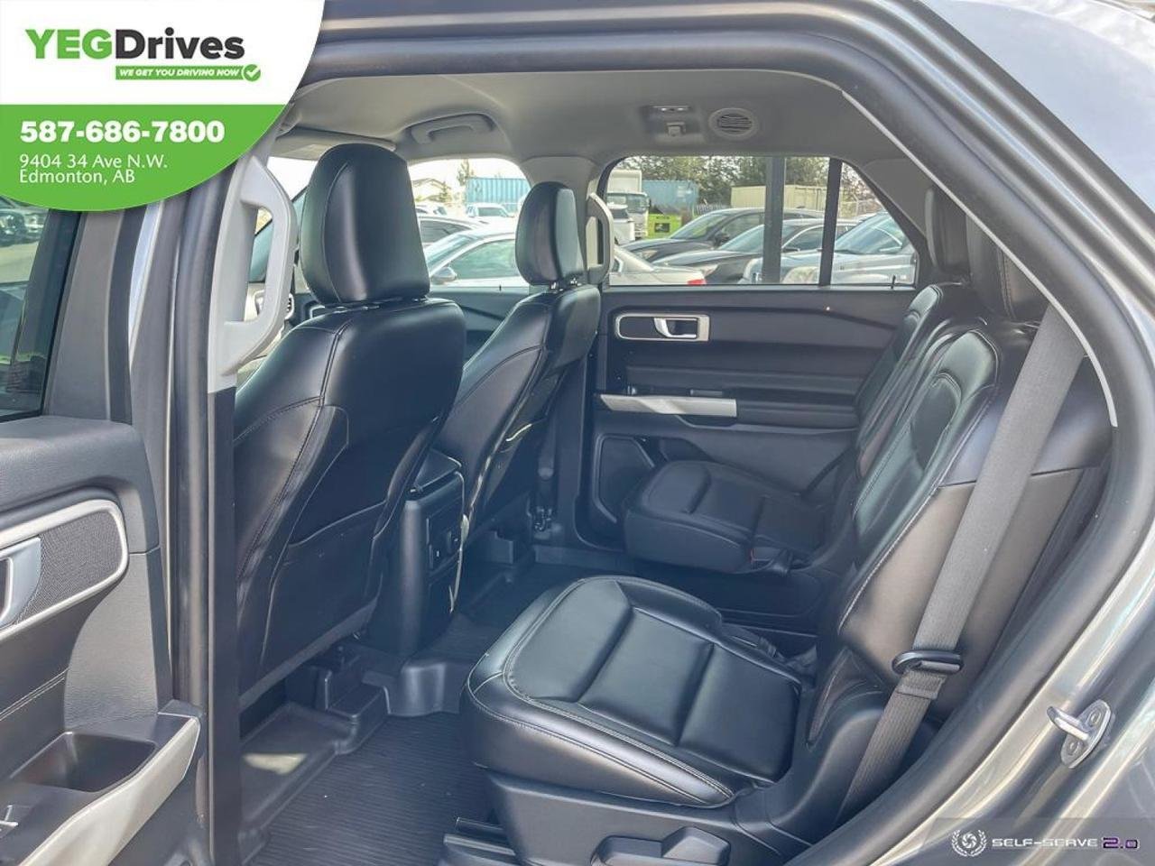 2023 Ford Explorer XLT-22