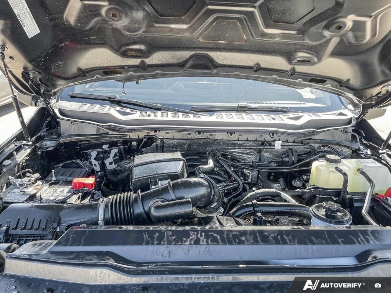 2025 Ford Super Duty F-350 SRW LARIAT-9