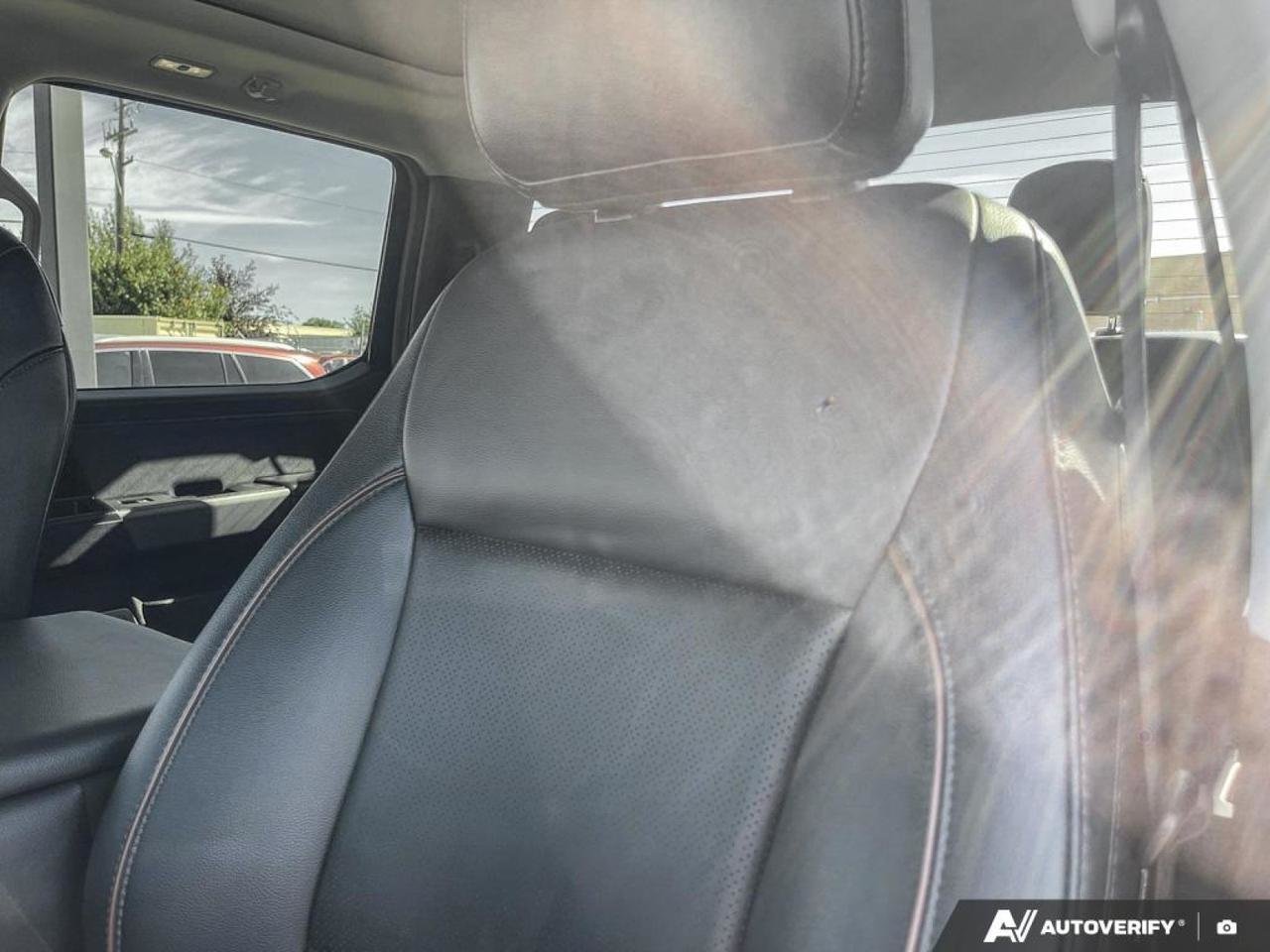 2025 Ford Super Duty F-350 SRW LARIAT-19