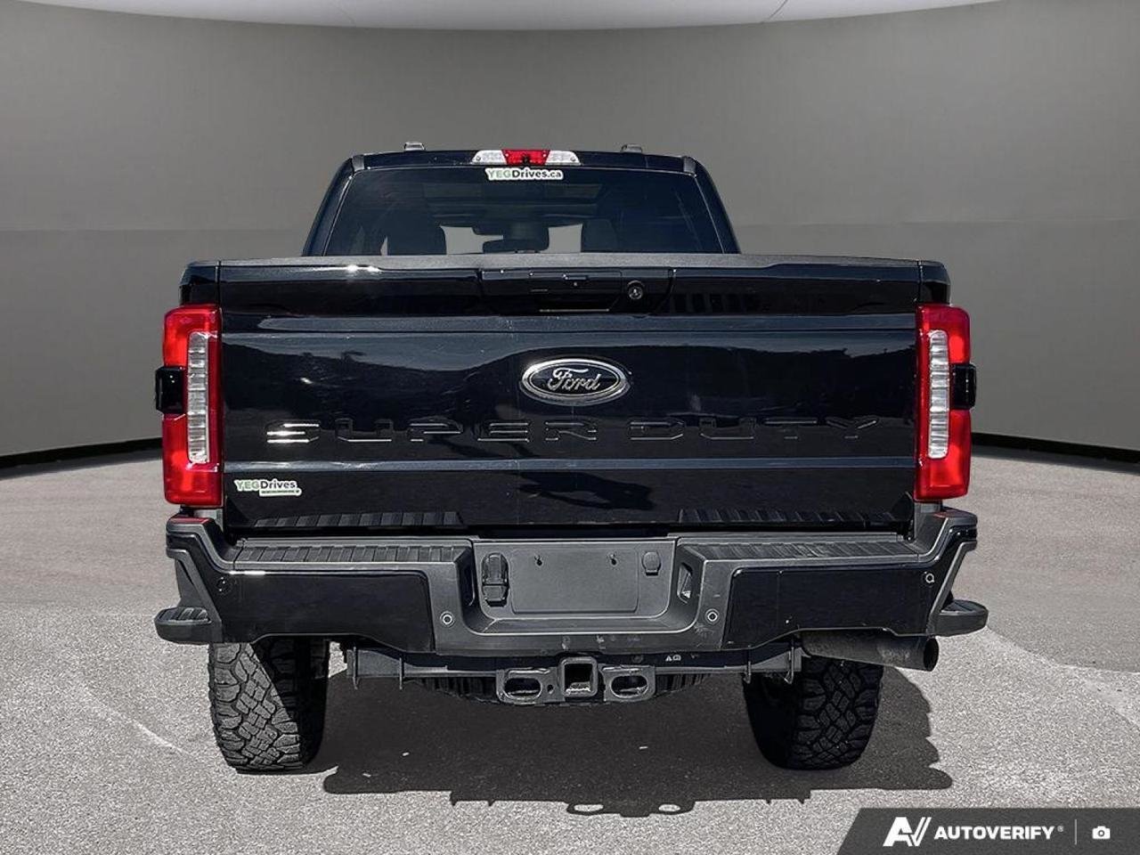 2025 Ford Super Duty F-350 SRW LARIAT-4