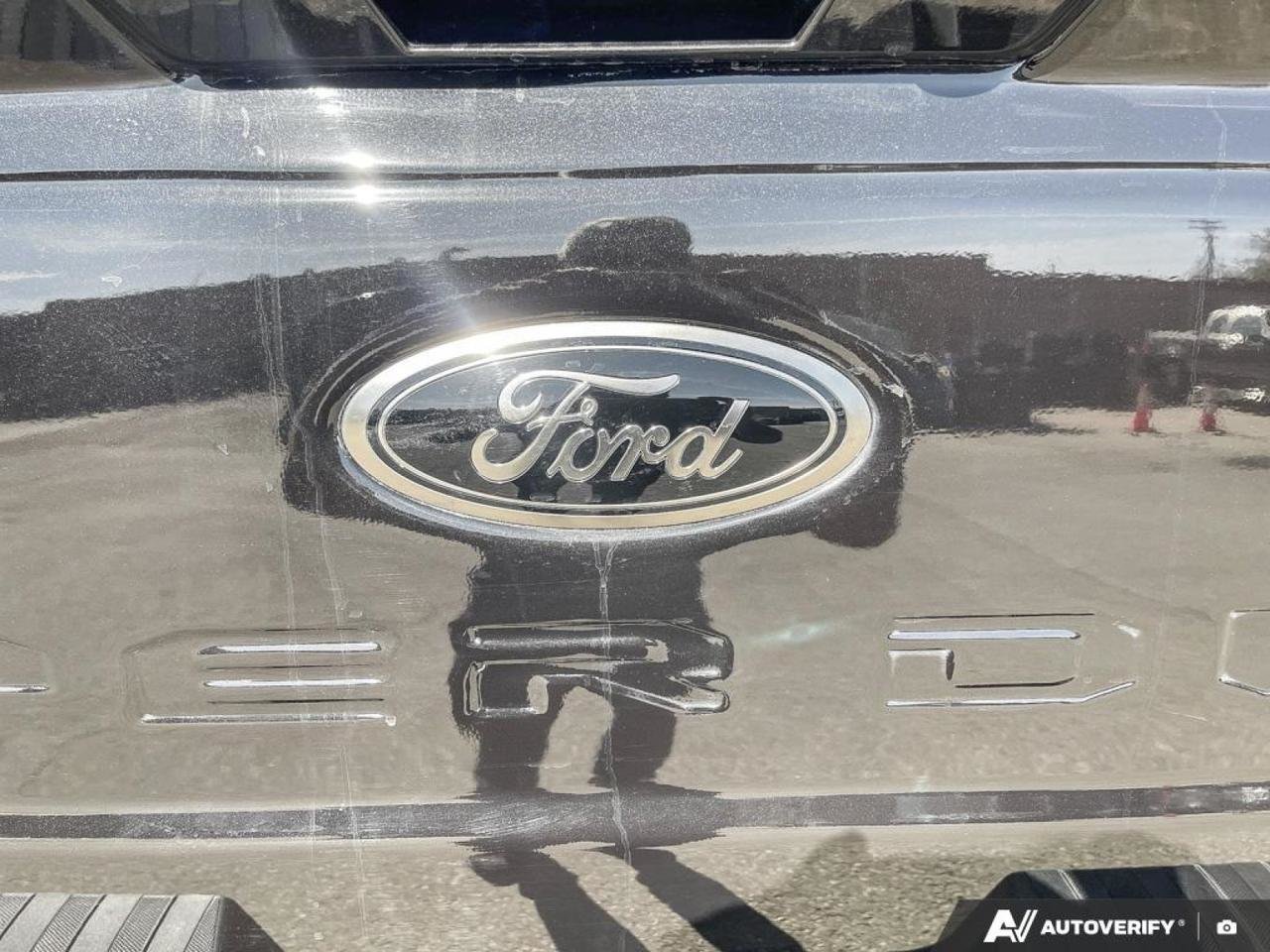 2025 Ford Super Duty F-350 SRW LARIAT-8