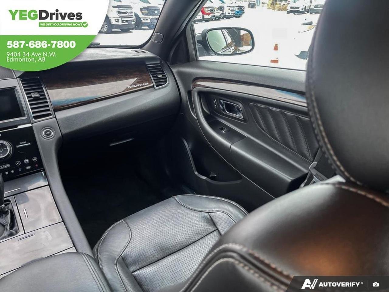 2018 Ford TAURUS LIMITED-24