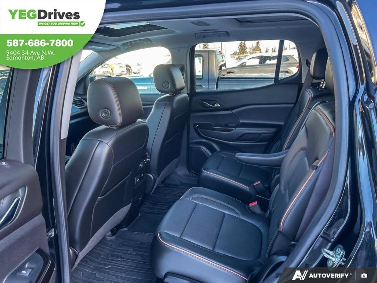 2023 GMC Acadia AT4-22