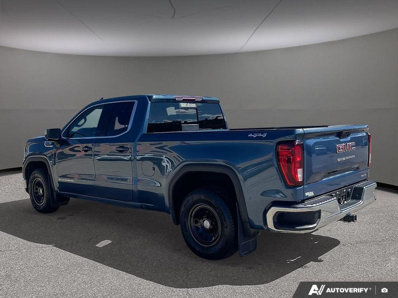 2024 GMC Sierra 1500 SLE-3