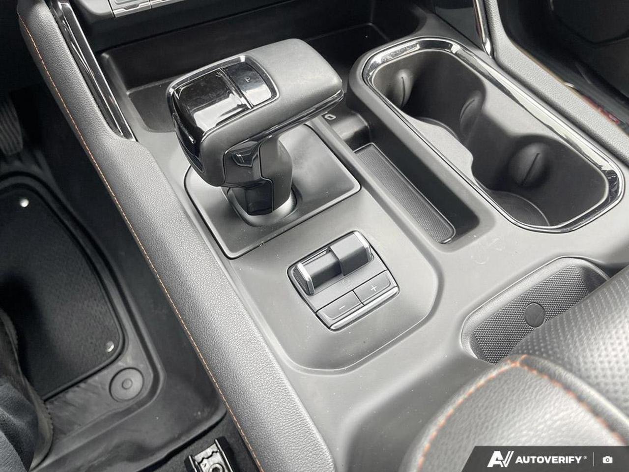 2025 GMC Sierra 1500 AT4-16