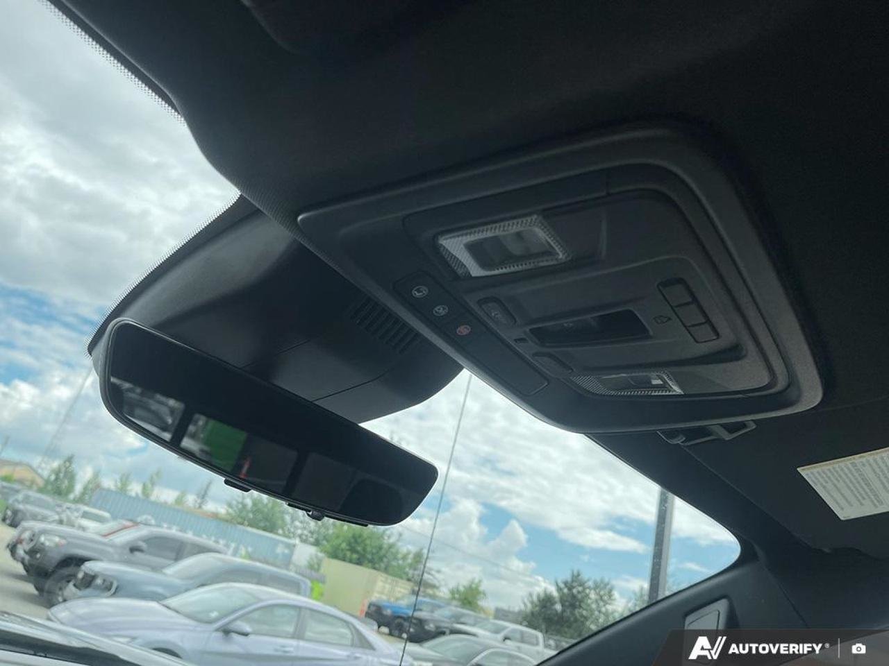 2025 GMC Sierra 1500 AT4-18