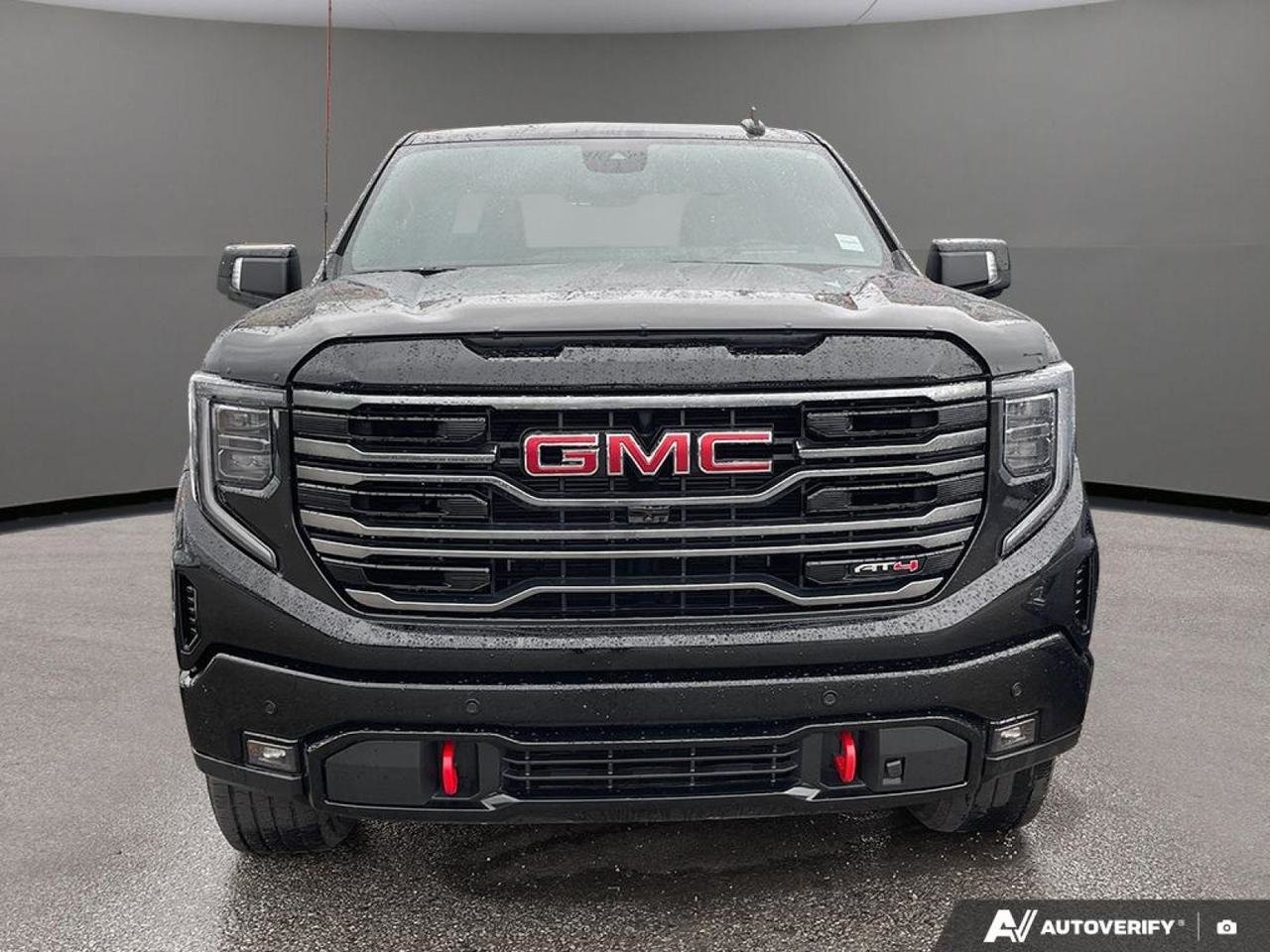 2025 GMC Sierra 1500 AT4-1