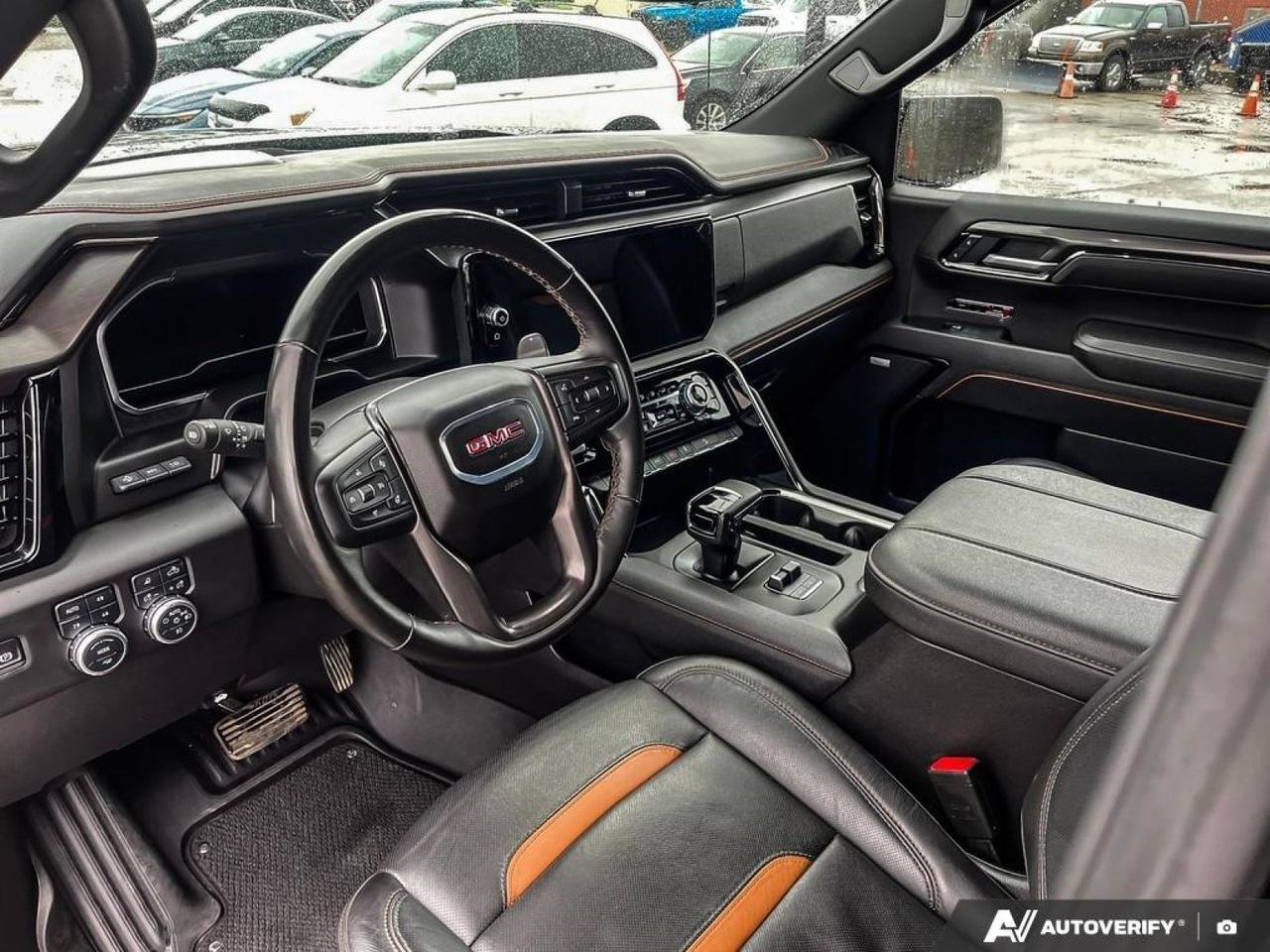 2025 GMC Sierra 1500 AT4-12