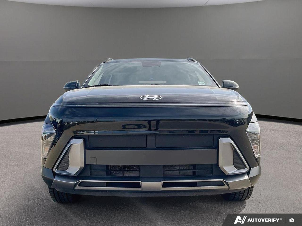 2025 Hyundai Kona Preferred Trend-1