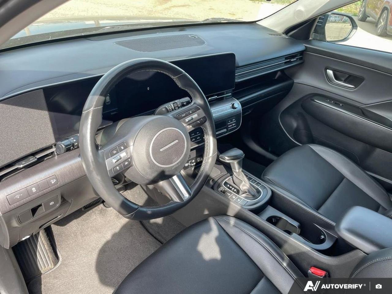 2025 Hyundai Kona Preferred Trend-12