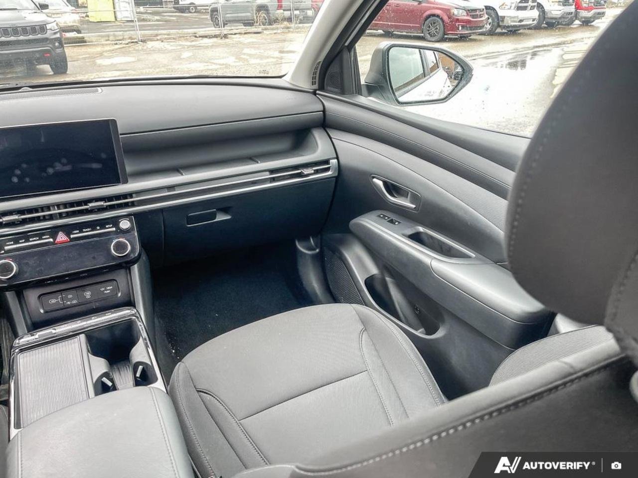 2025 Hyundai Tucson Preferred-24