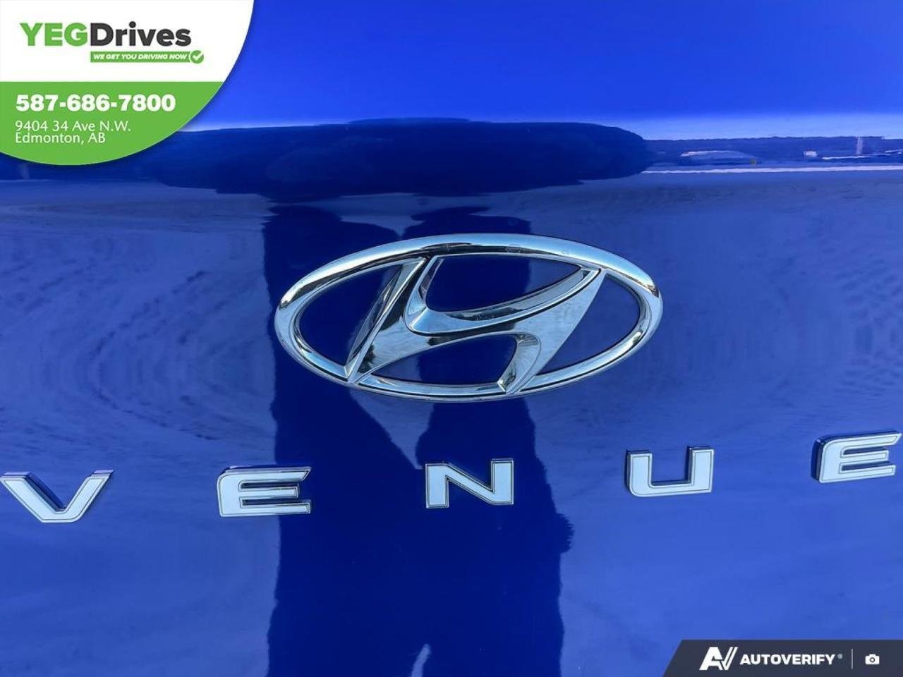 2023 Hyundai Venue Preferred-8