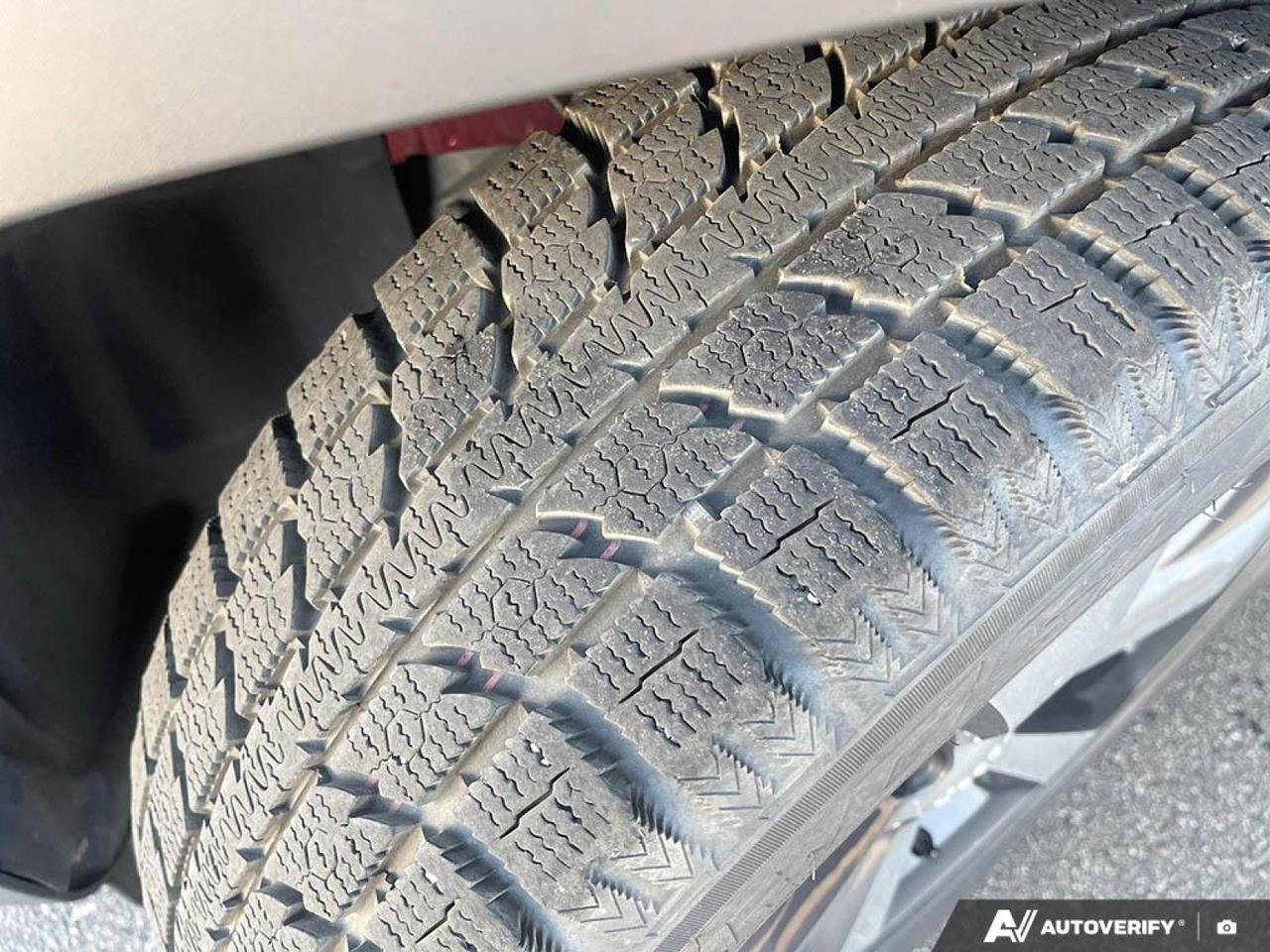 2019 Jeep Cherokee Limited-6