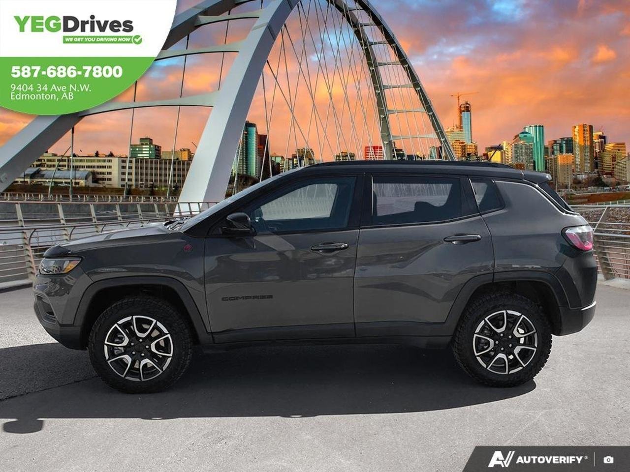 2024 Jeep Compass Trailhawk-2