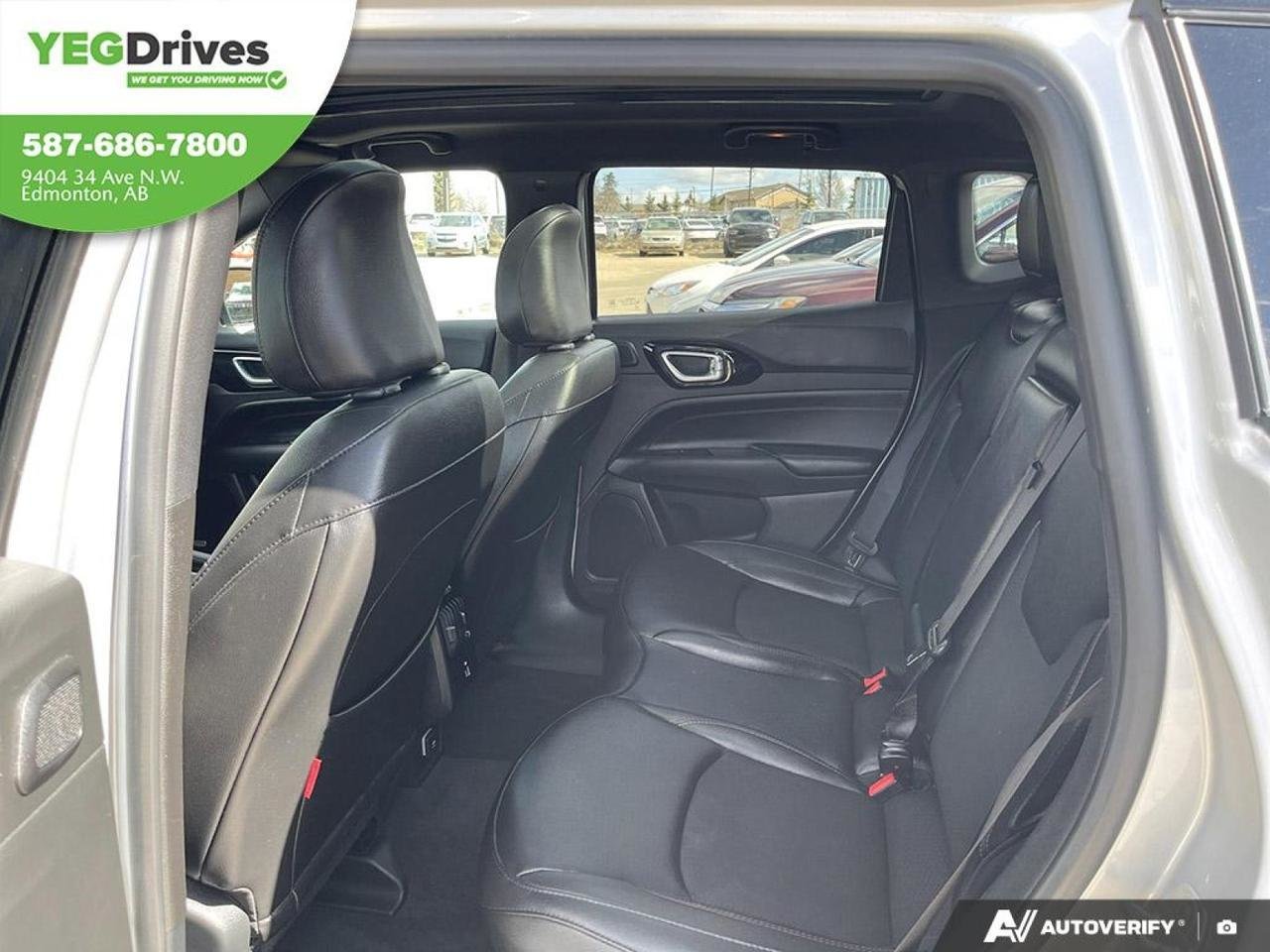 2024 Jeep Compass Trailhawk-22