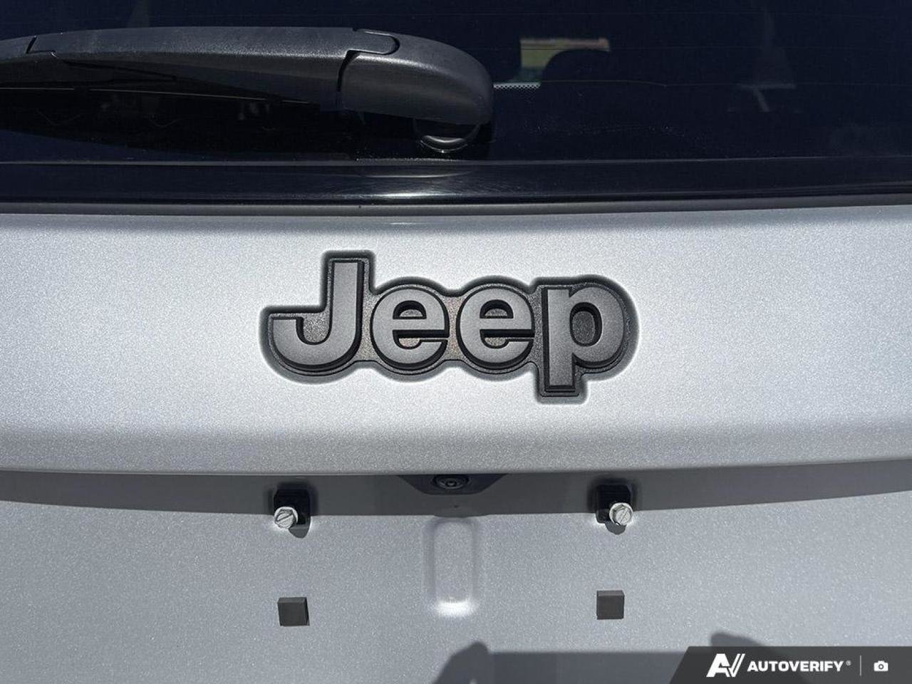 2024 Jeep Compass Trailhawk-8