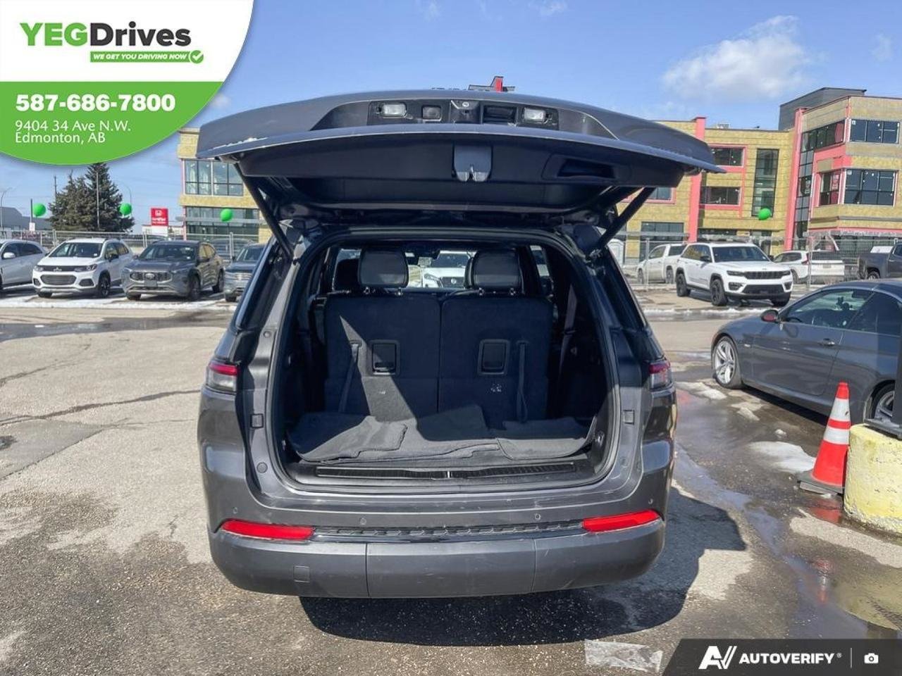 2024 Jeep Grand Cherokee L Limited-11