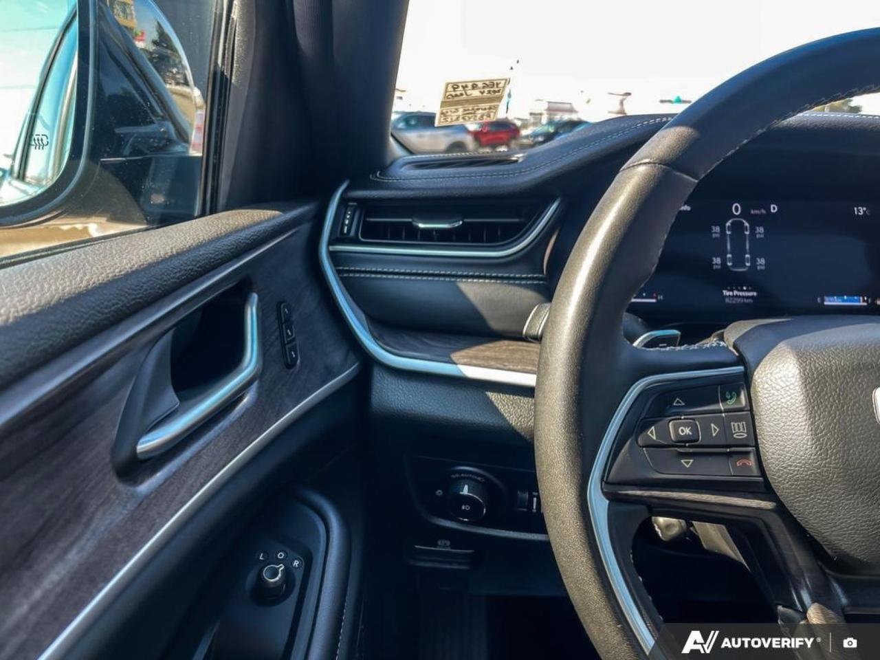 2024 Jeep Grand Cherokee L Limited-16