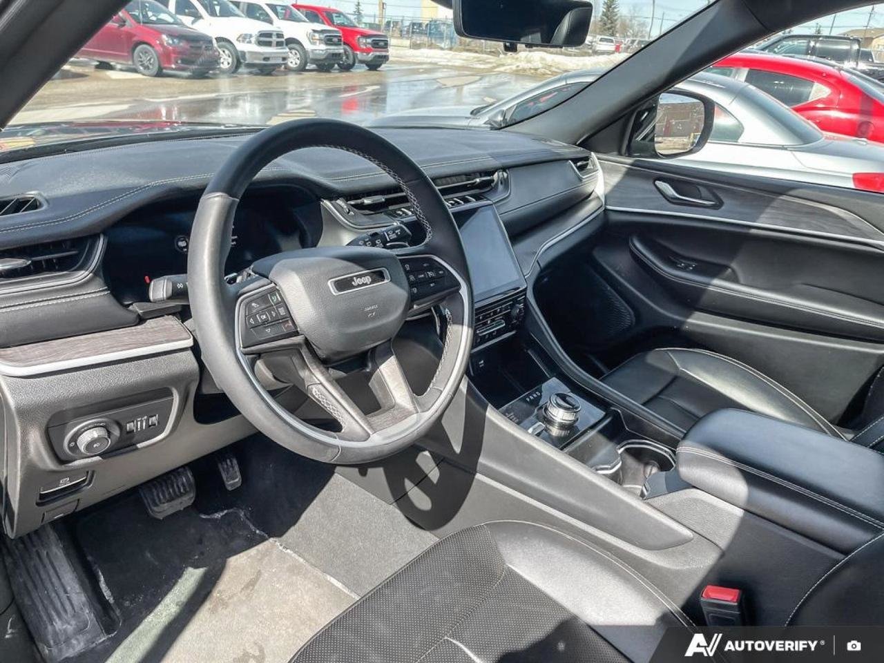2024 Jeep Grand Cherokee L Limited-12