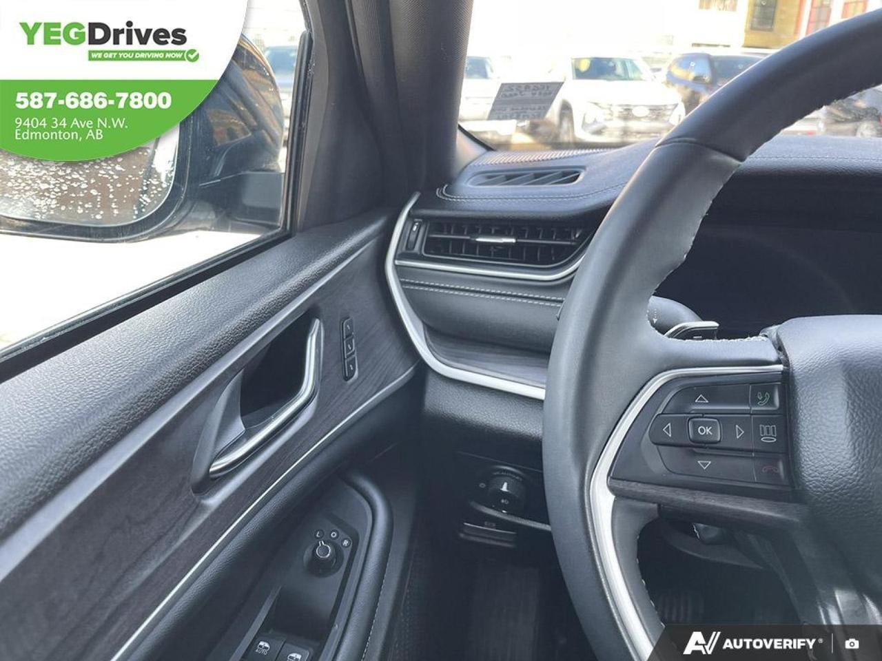 2024 Jeep Grand Cherokee Limited-16