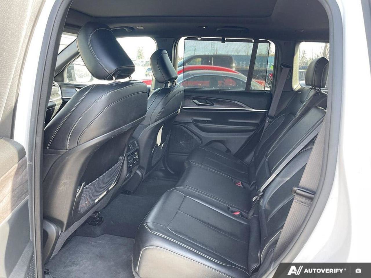 2024 Jeep Grand Cherokee Limited-22