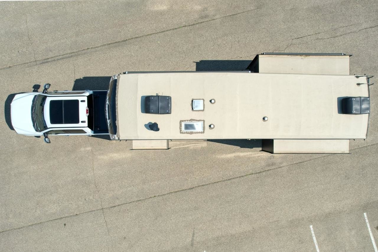 2019 Keystone Super-Lite 296SBH-8