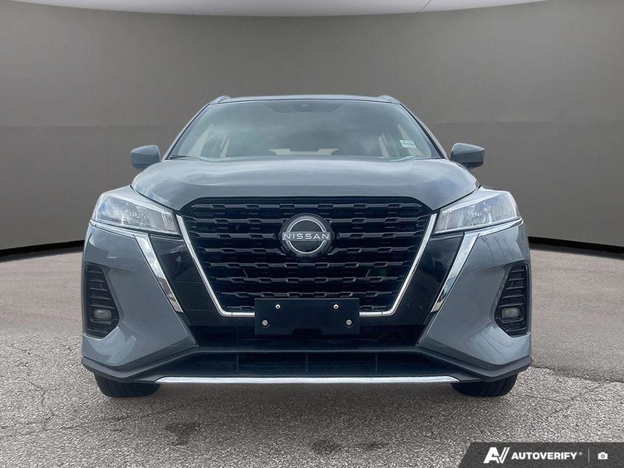 2025 Nissan Kicks Play SV-1