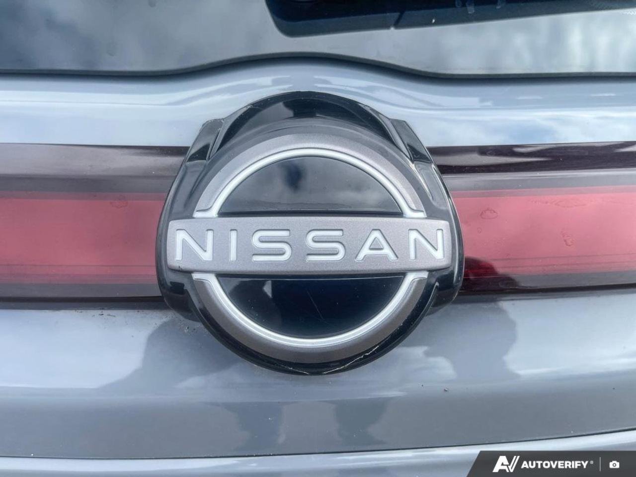 2025 Nissan Kicks Play SV-8