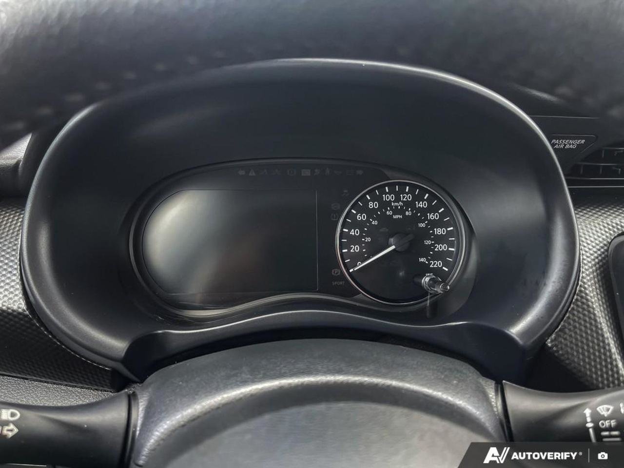 2025 Nissan Kicks Play SV-14