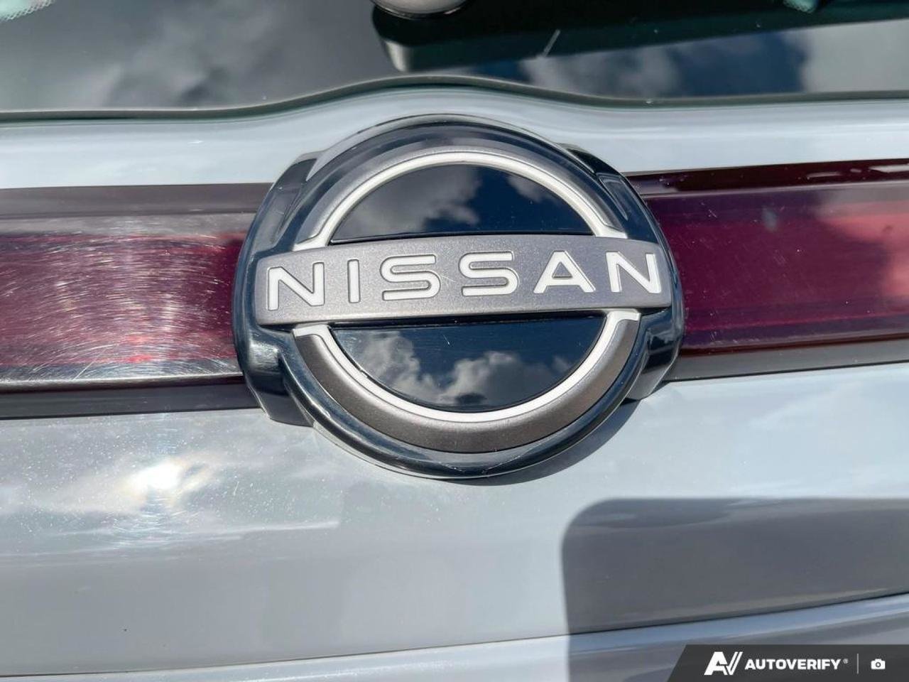 2025 Nissan Kicks Play SV-8