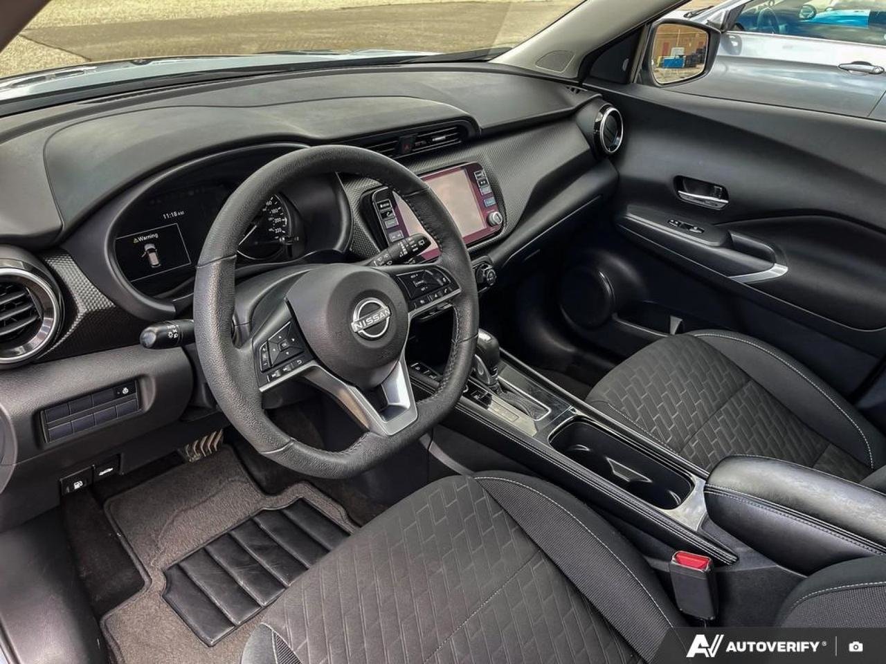 2025 Nissan Kicks Play SV-12