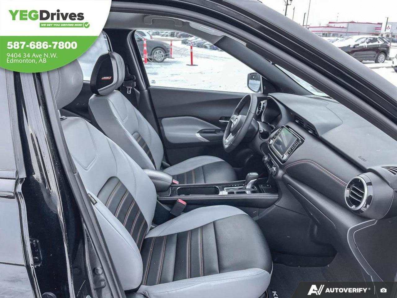 2024 Nissan Kicks SR PREMIUM-21