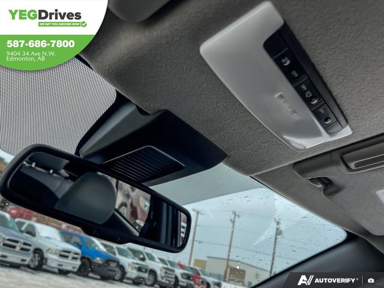 2024 Nissan Kicks SR PREMIUM-20