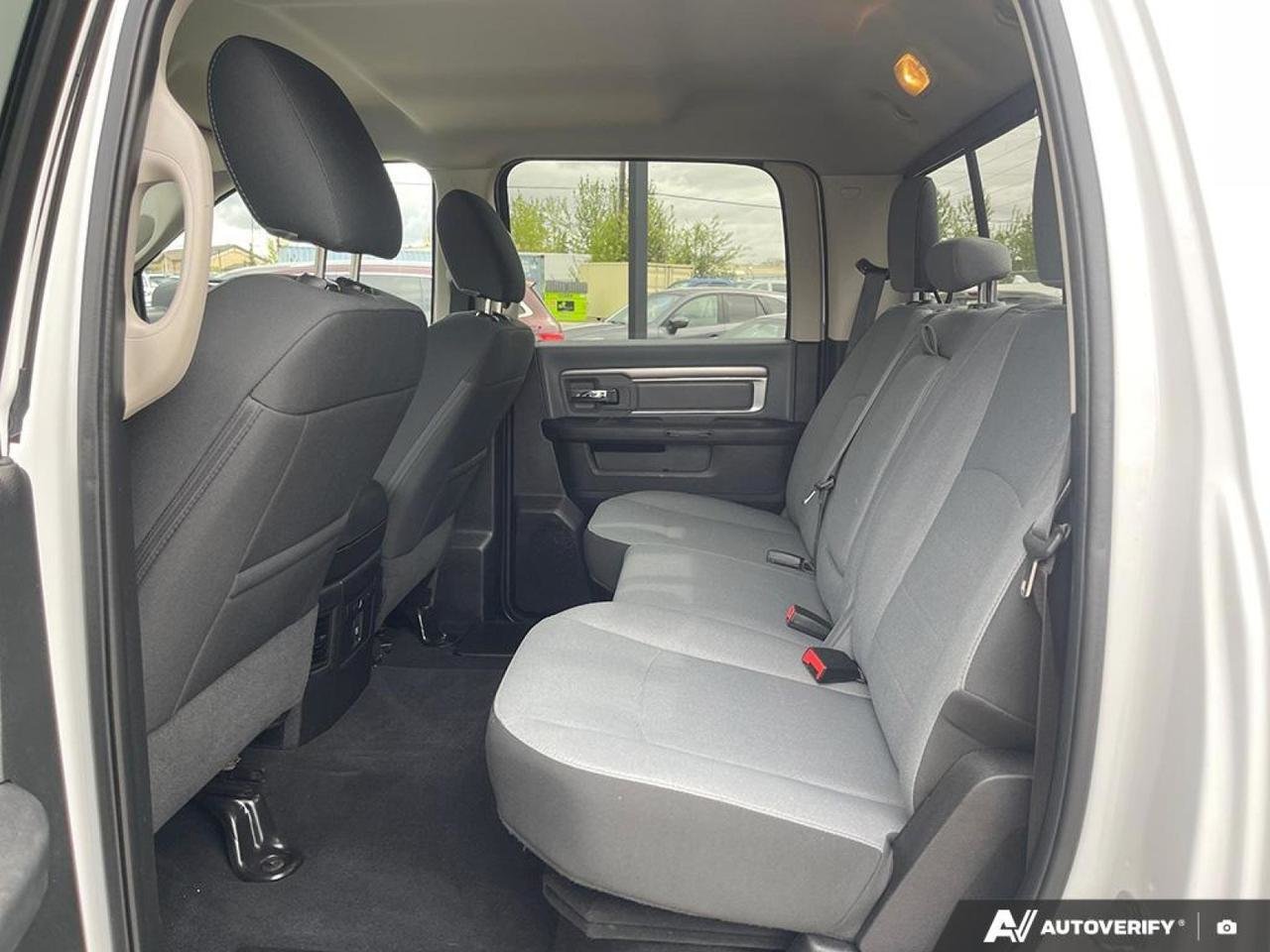 2022 Ram 1500 Classic SLT-22