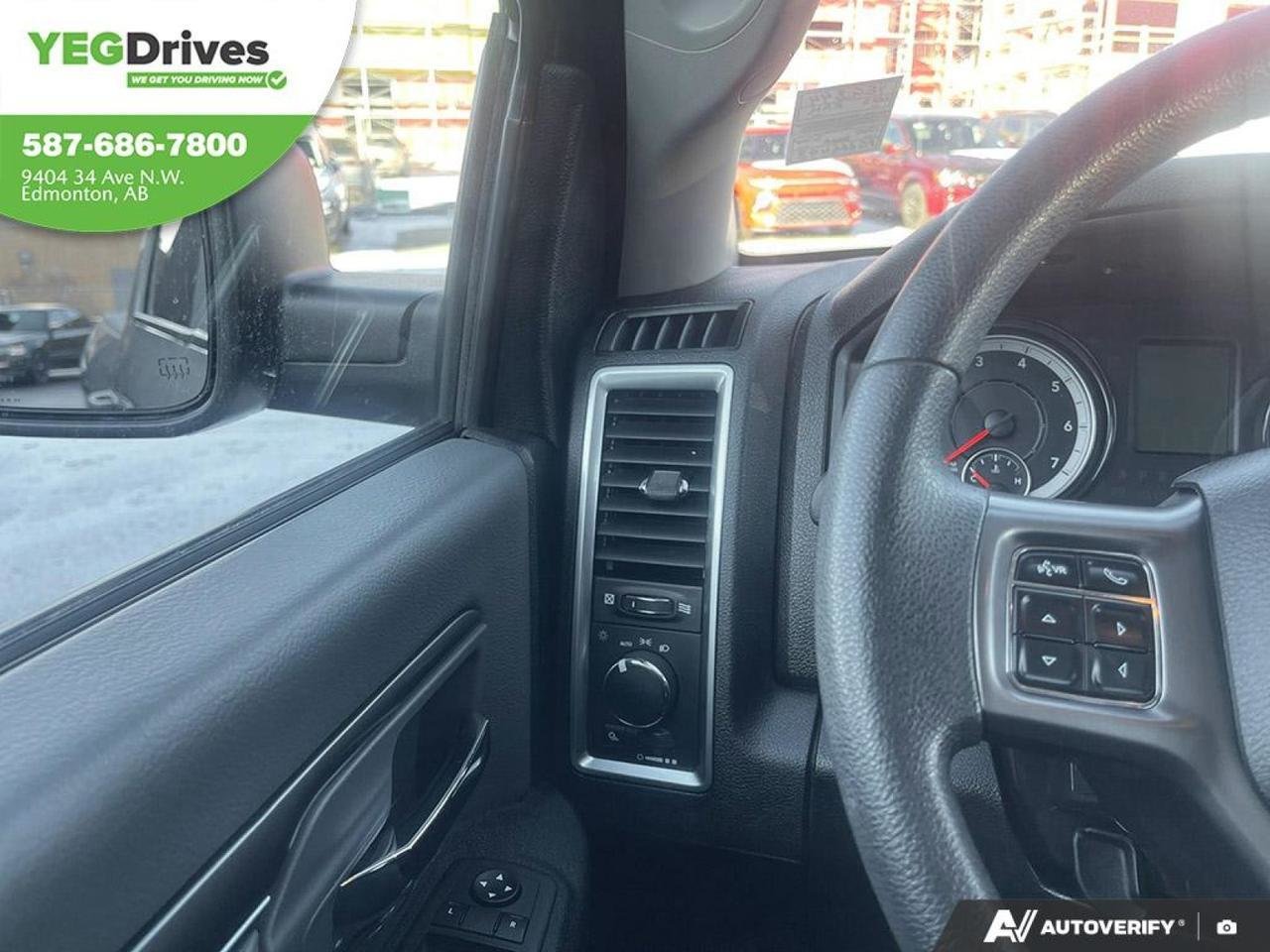 2023 Ram 1500 Classic SLT-16