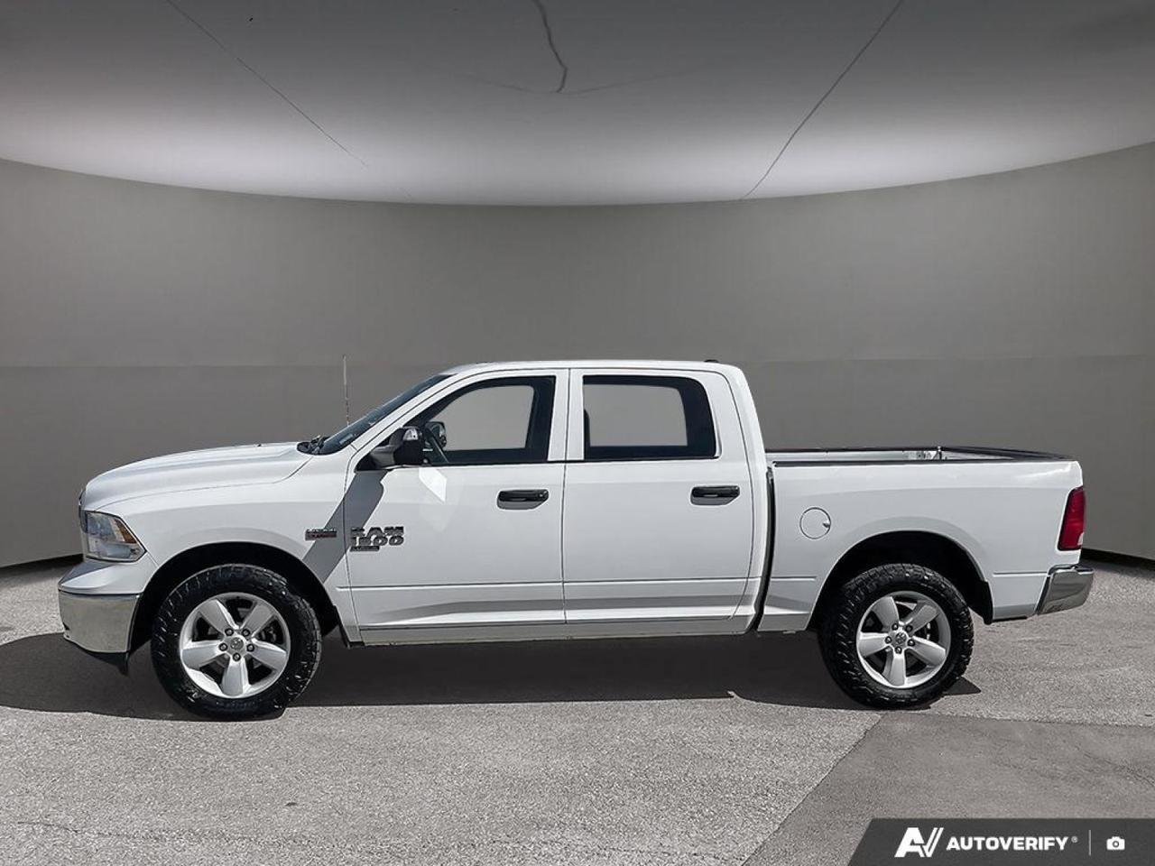 2023 Ram 1500 Classic SLT-2