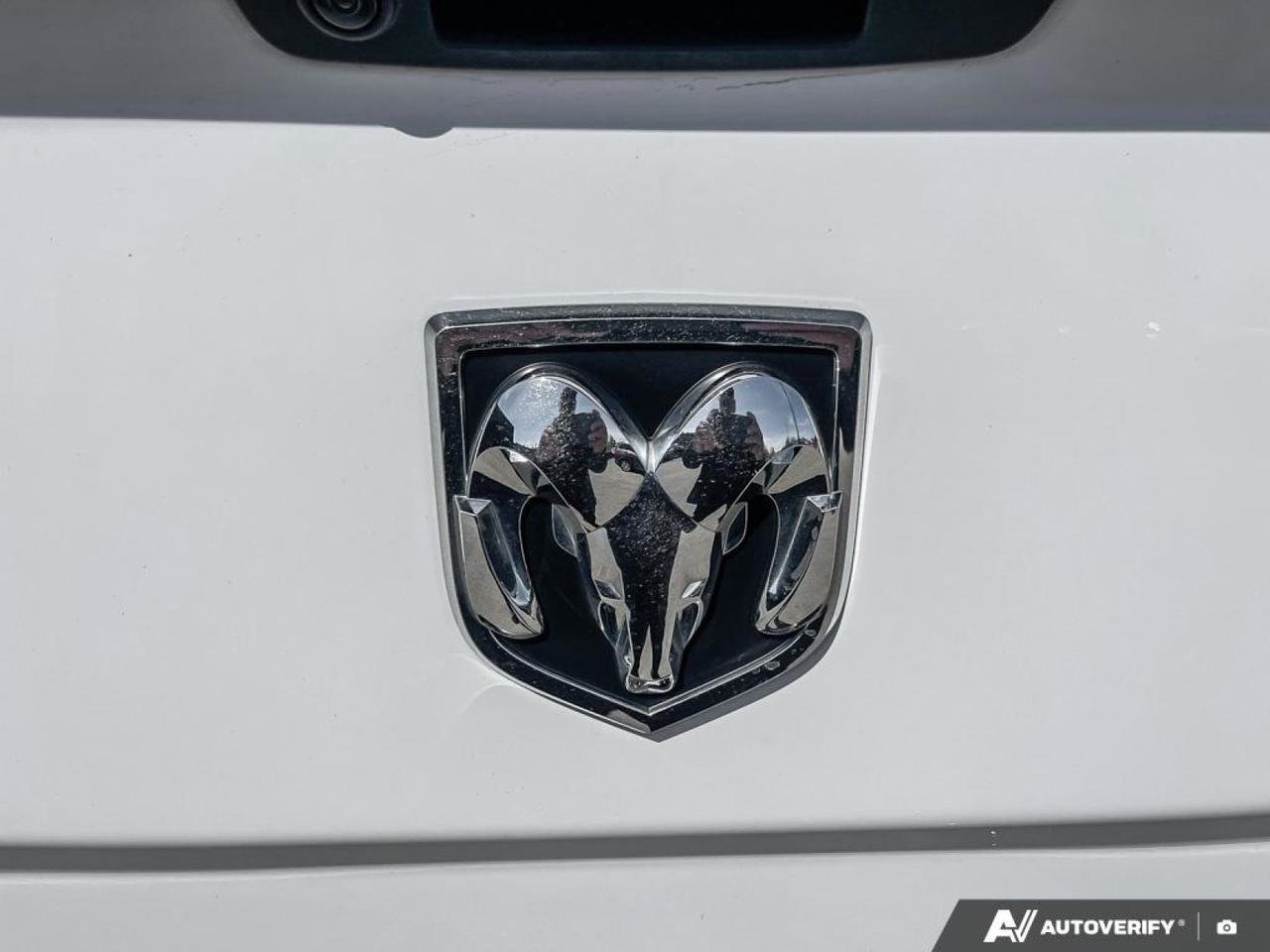 2023 Ram 1500 Classic SLT-8