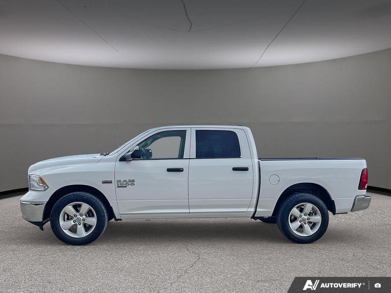 2023 Ram 1500 Classic SLT-2