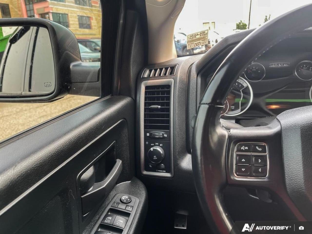 2023 Ram 1500 Classic Express-16