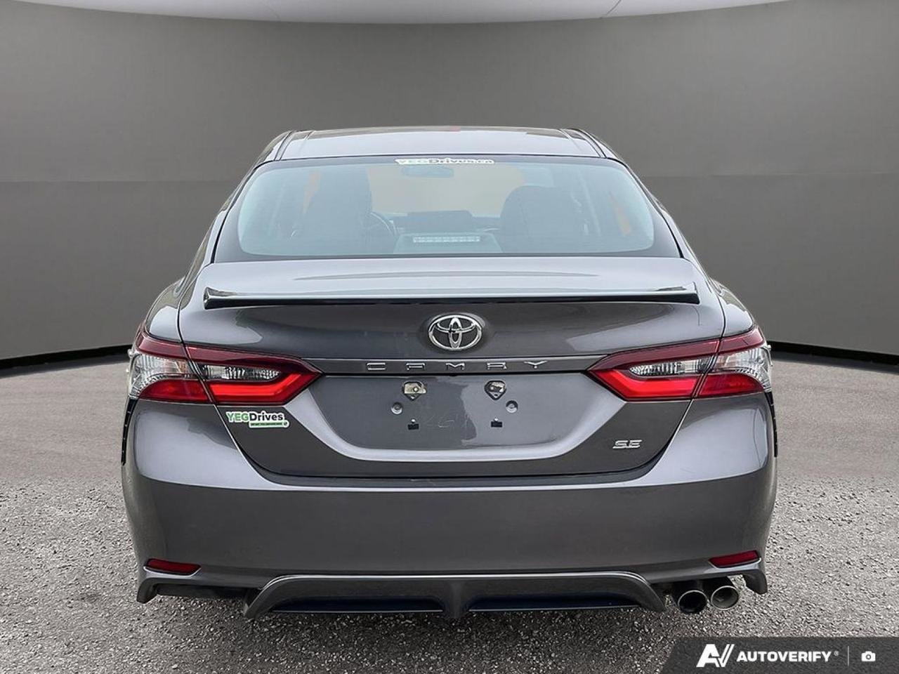 2024 Toyota CAMRY SE-4