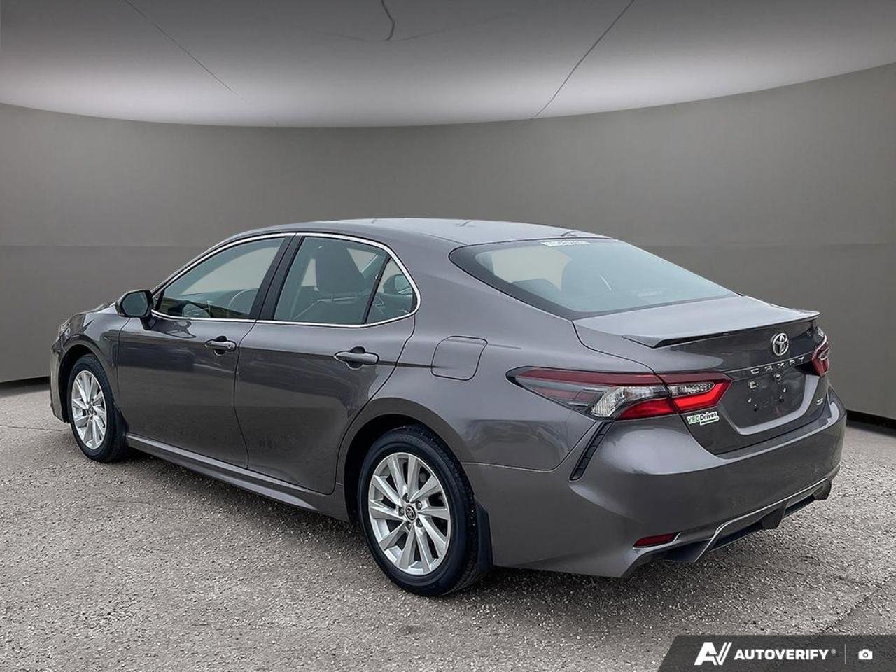 2024 Toyota CAMRY SE-3