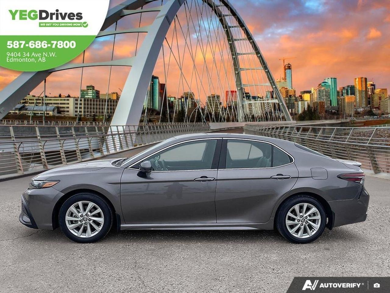 2024 Toyota CAMRY SE-2