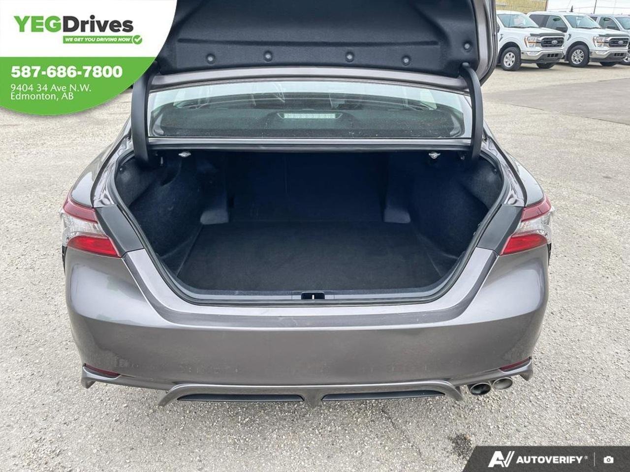 2024 Toyota CAMRY SE-11